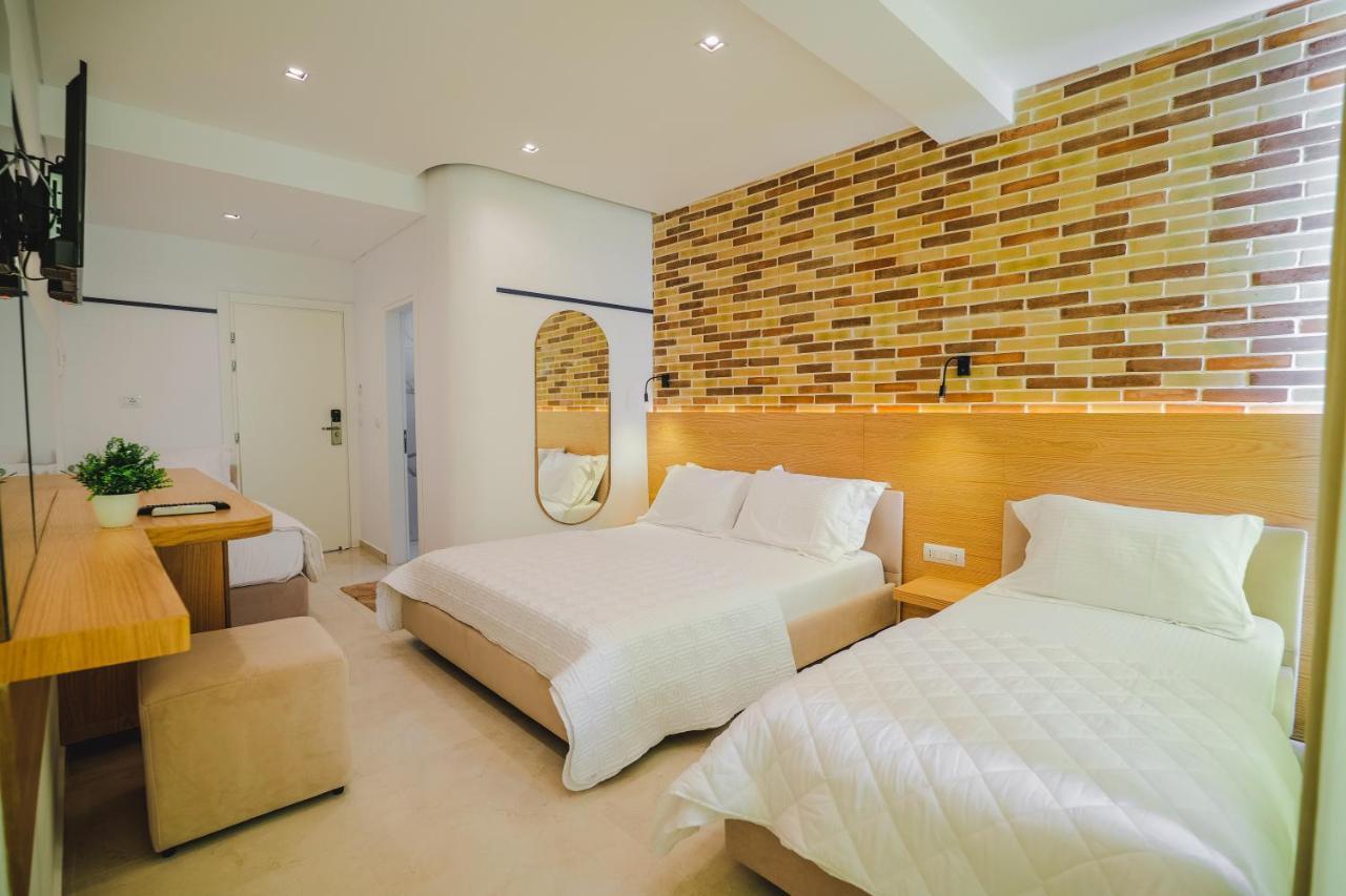 Hotel Piccolino Sarandë 外观 照片