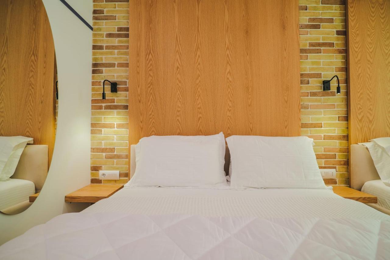 Hotel Piccolino Sarandë 外观 照片