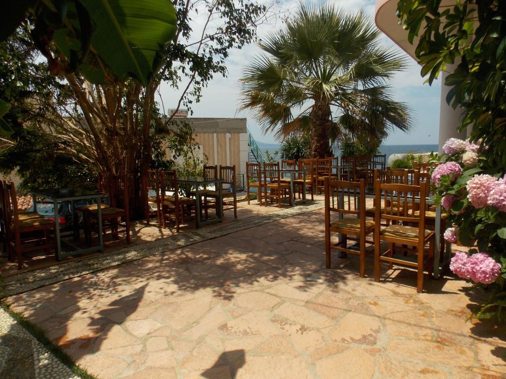 Hotel Piccolino Sarandë 外观 照片