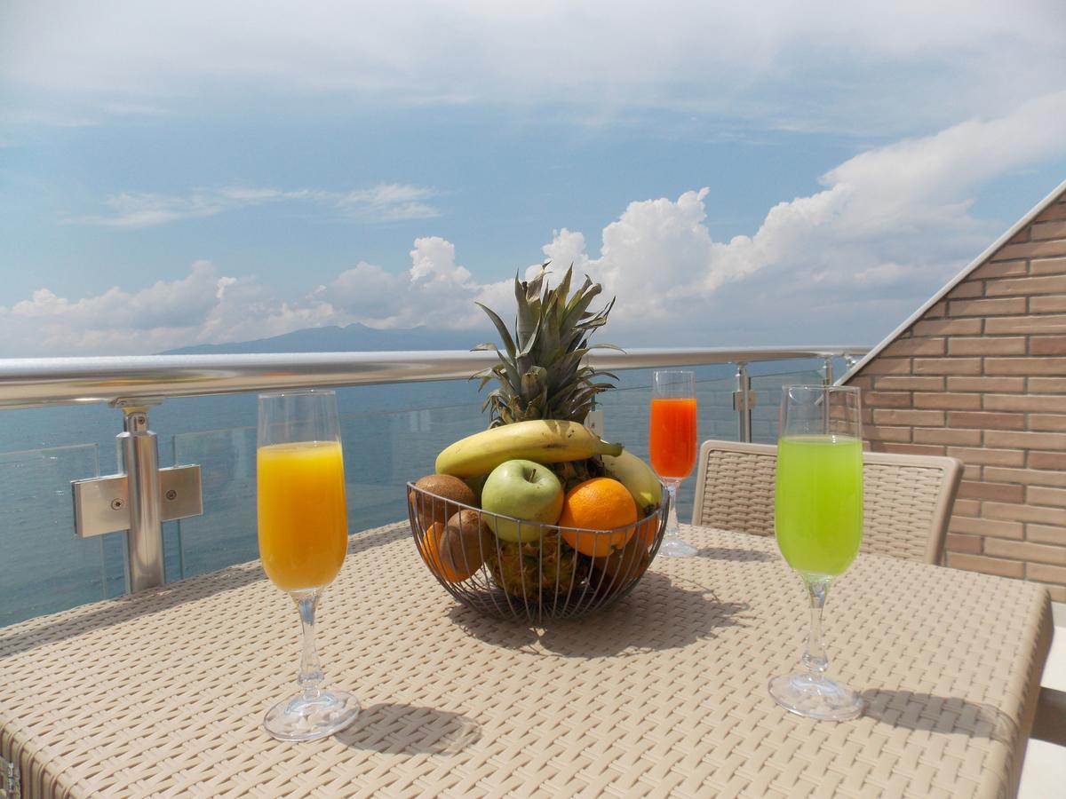 Hotel Piccolino Sarandë 外观 照片
