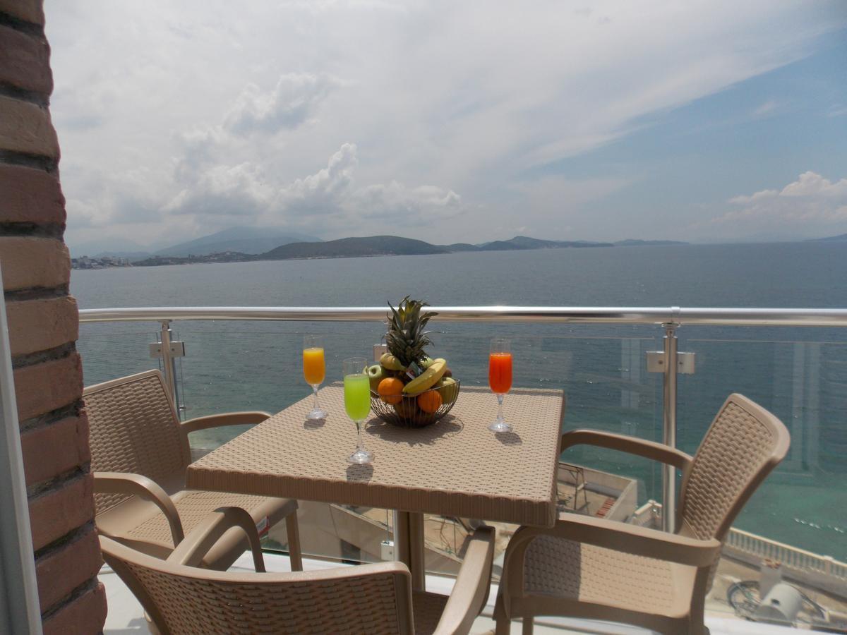 Hotel Piccolino Sarandë 外观 照片